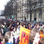 Manifestation de chmeurs et prcaires  Paris le 6 dcembre 2003 photo n28 